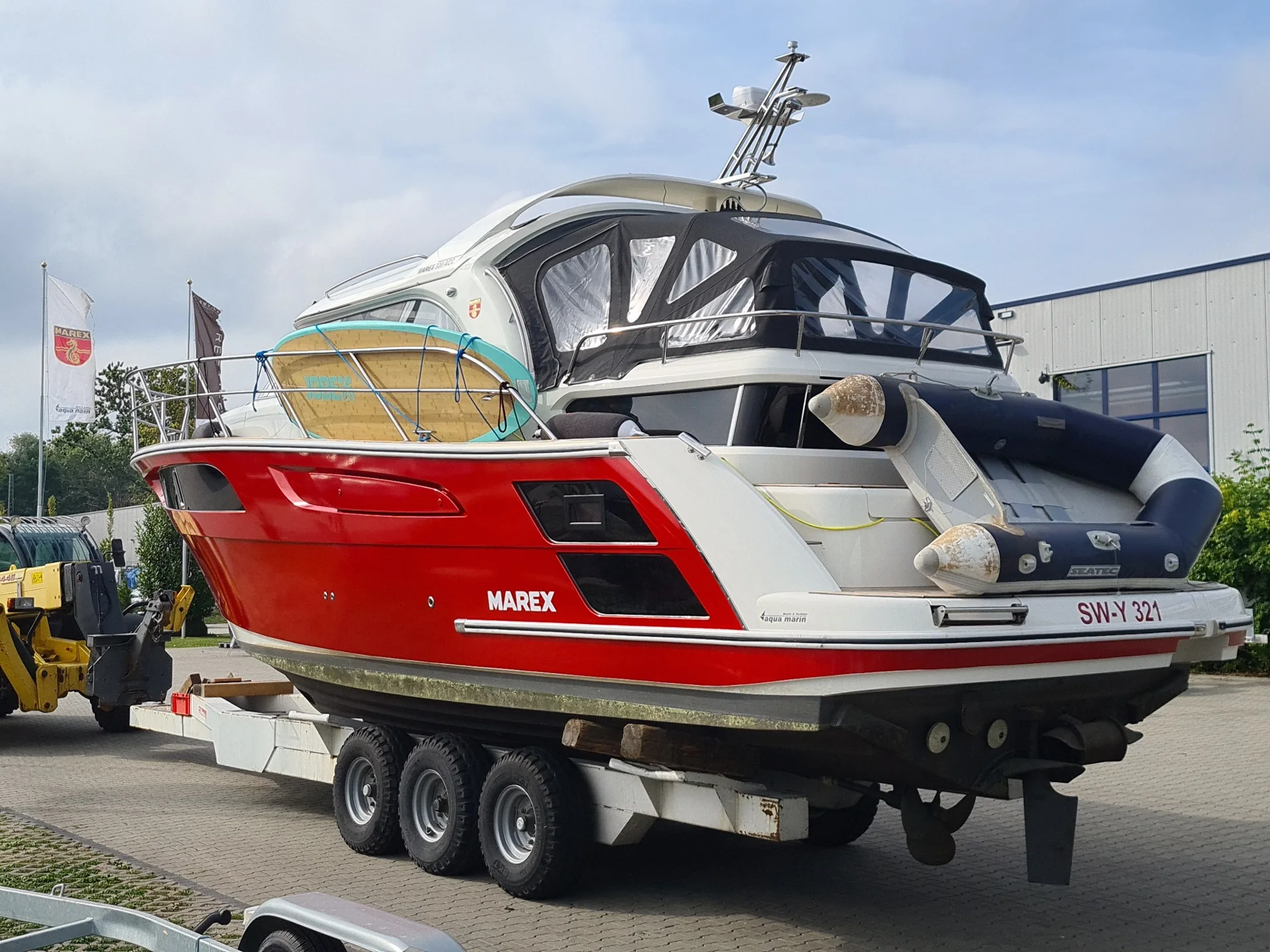 Marex – bow perspective – Yacht-Folie project gallery