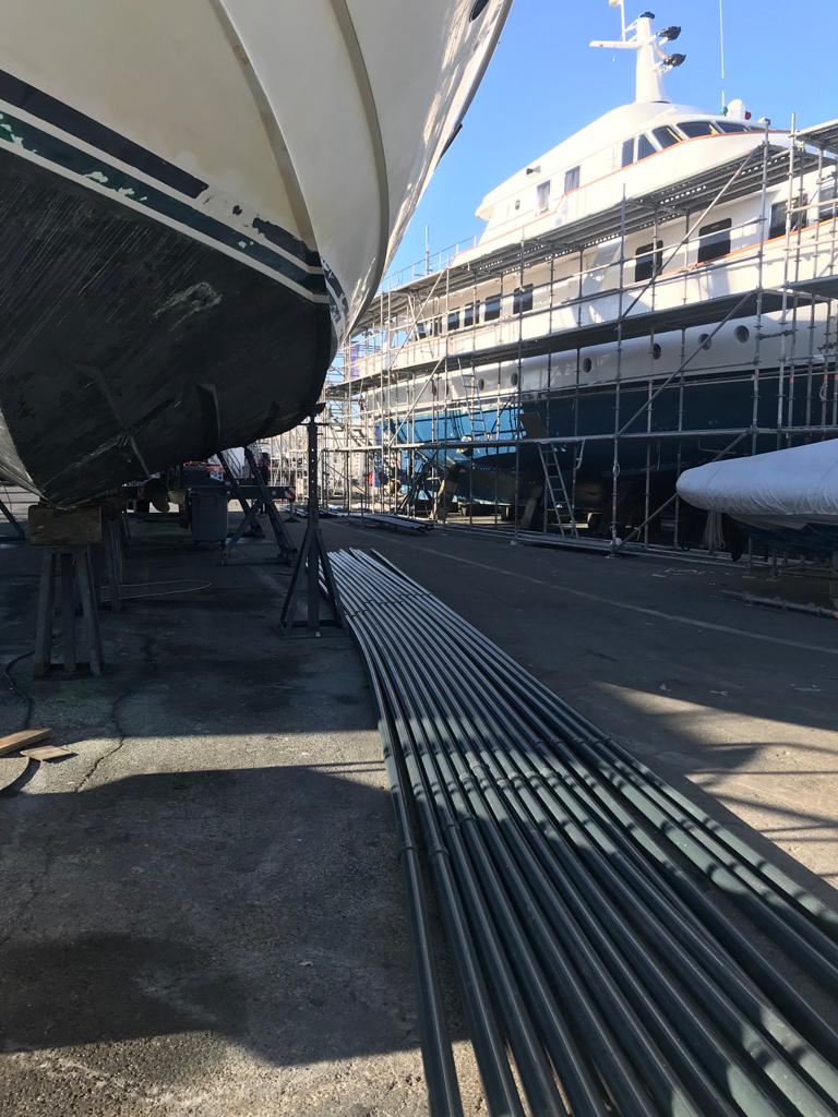 Leopard 24 m Satin wrapping Southern France - hull with elegant satin finish