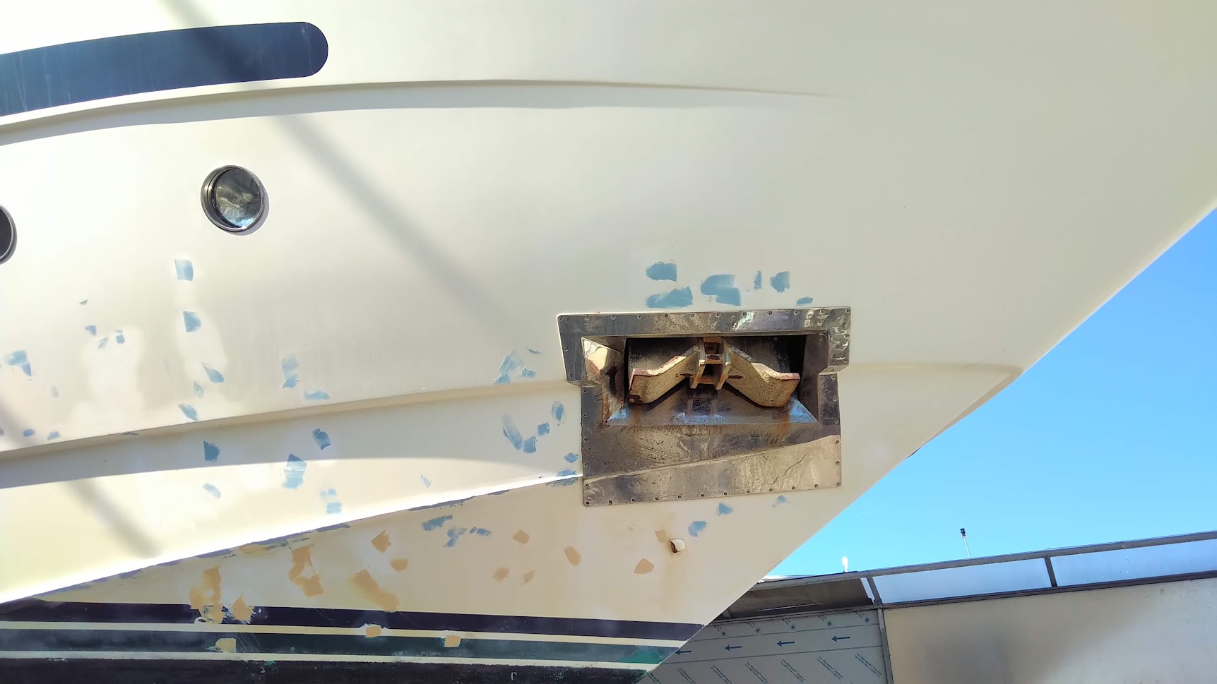 Leopard 24m Detailed Work – Satin Finish